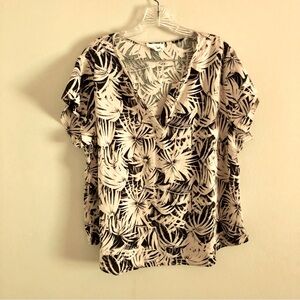 Panama Jack Plus Size Navy and Cream Palm Frond Short Sleeve Linen Top